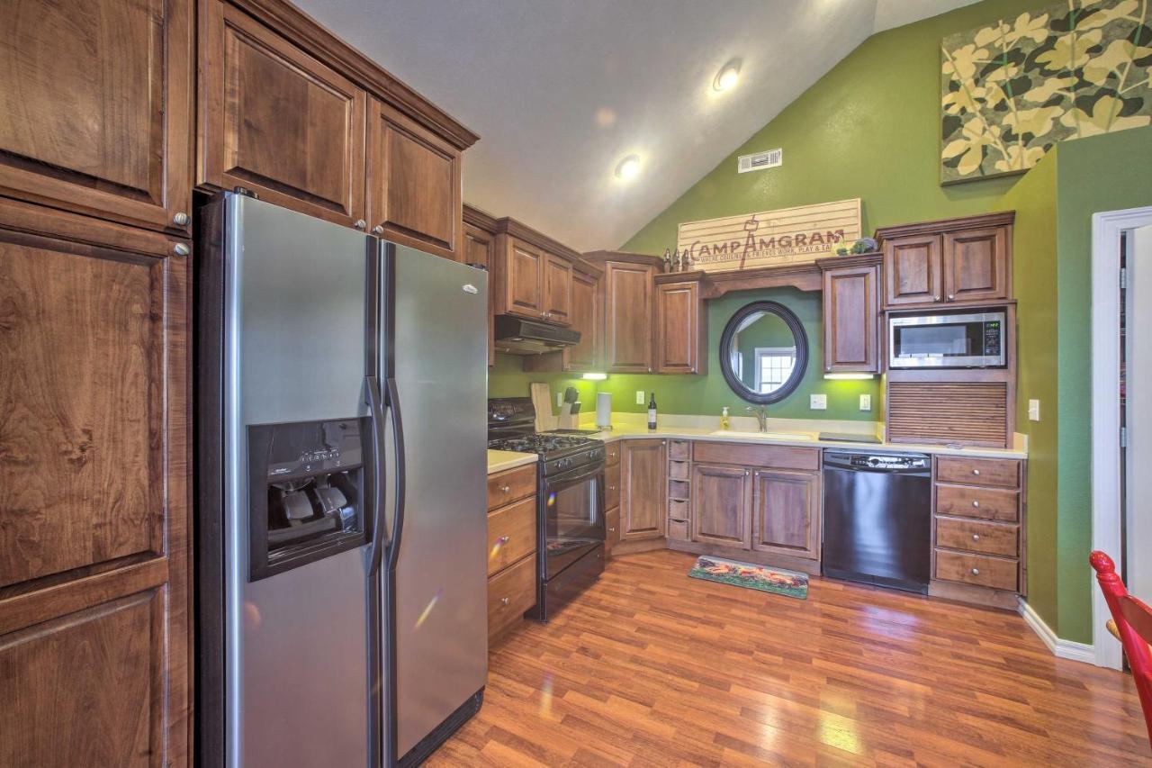 Riverfront Arkansas Retreat Near Fishing And Hiking! Gassville Luaran gambar