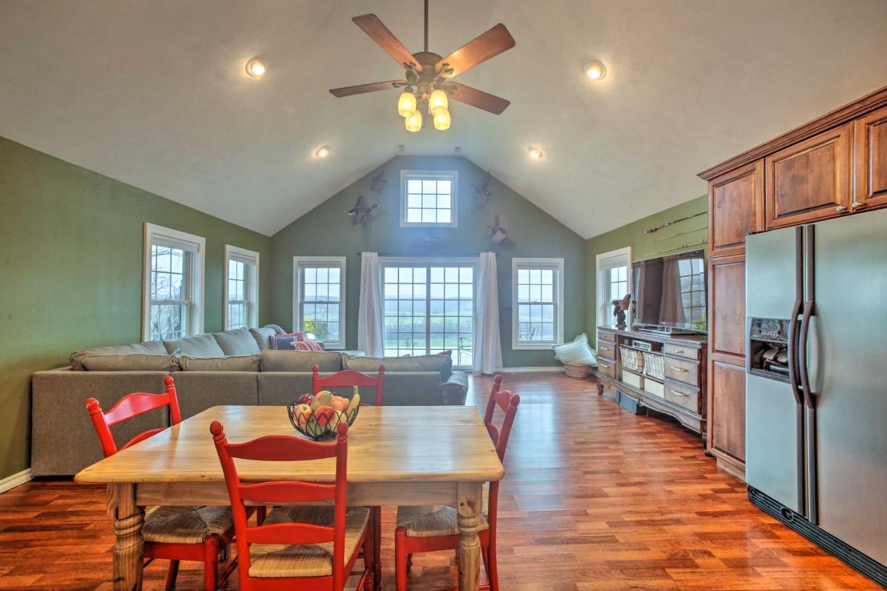Riverfront Arkansas Retreat Near Fishing And Hiking! Gassville Luaran gambar