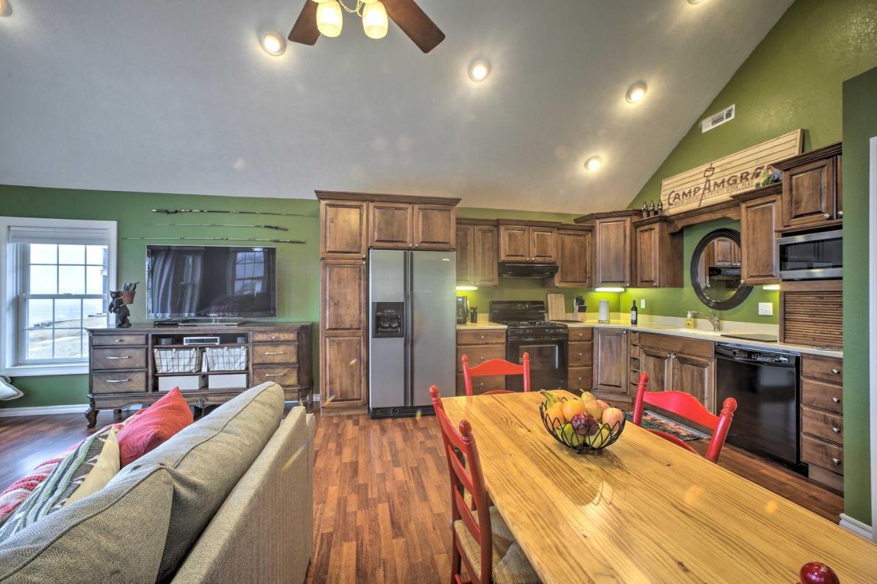 Riverfront Arkansas Retreat Near Fishing And Hiking! Gassville Luaran gambar